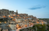 De Ruggieri: &ldquo;Matera non pu&ograve; essere solo una cartolina, tra questi luoghi si pu&ograve; scoprire il senso della vita&rdquo;