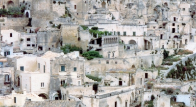 Immobili nei Sassi, altri 17 locali destinati alle attivit&agrave; commerciali di vicinato: presto il bando pubblico